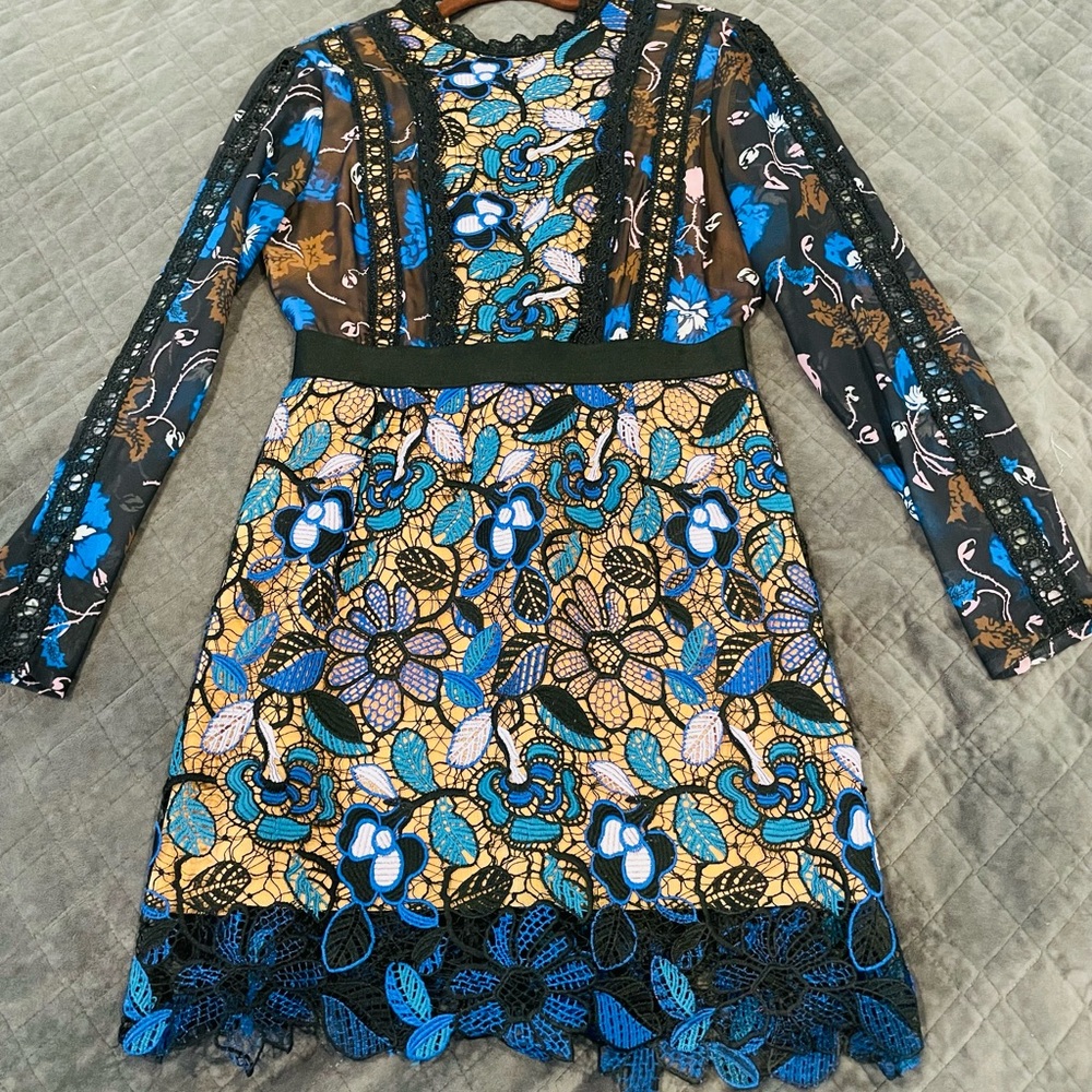 Mini dress